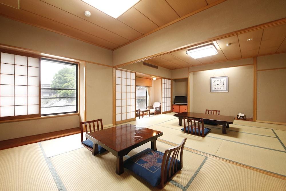 Ryokan Wakamatsu Honten Наріта Екстер'єр фото